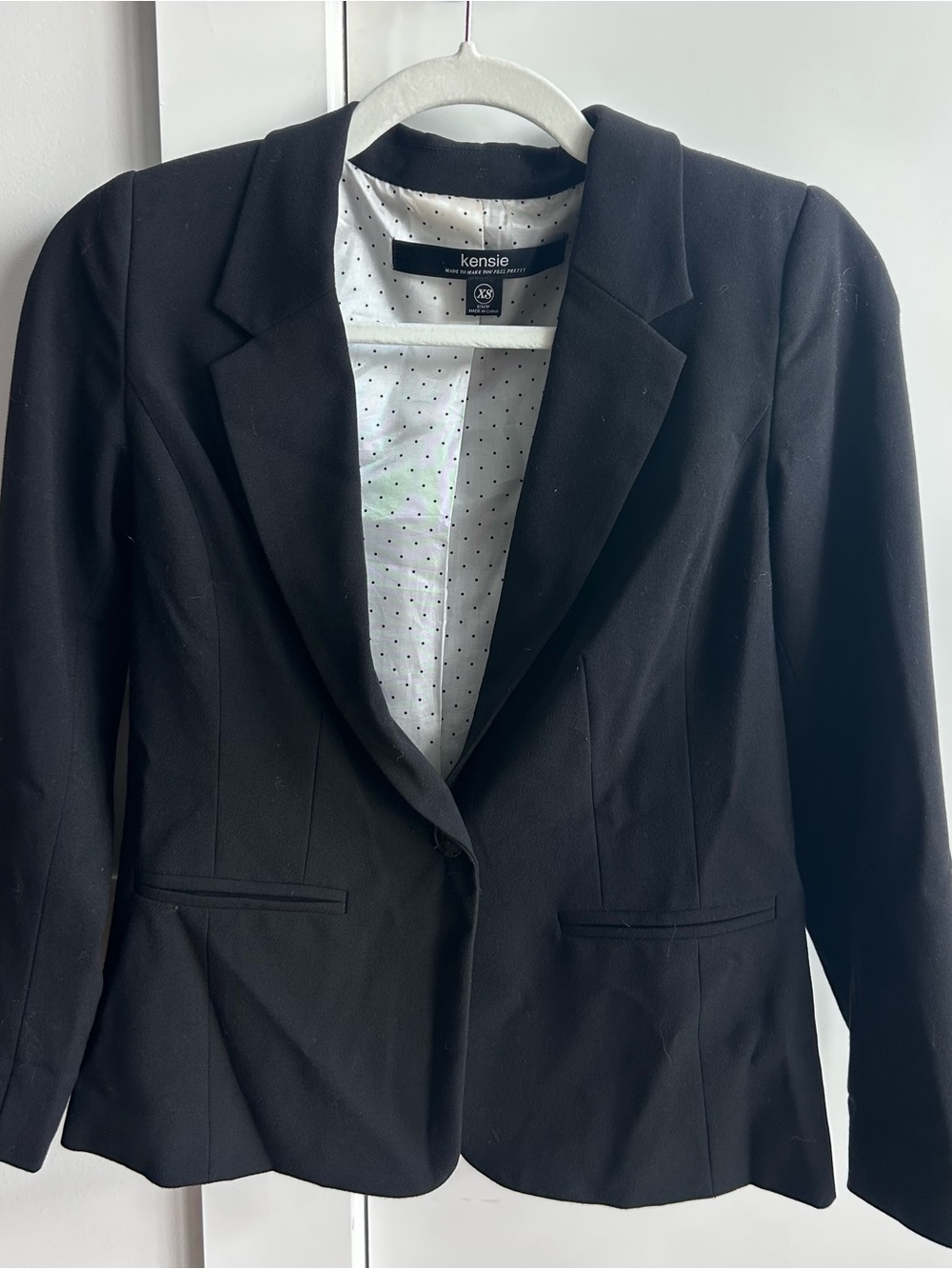 Kensie Black Single-Button Notch Lapel Blazer
